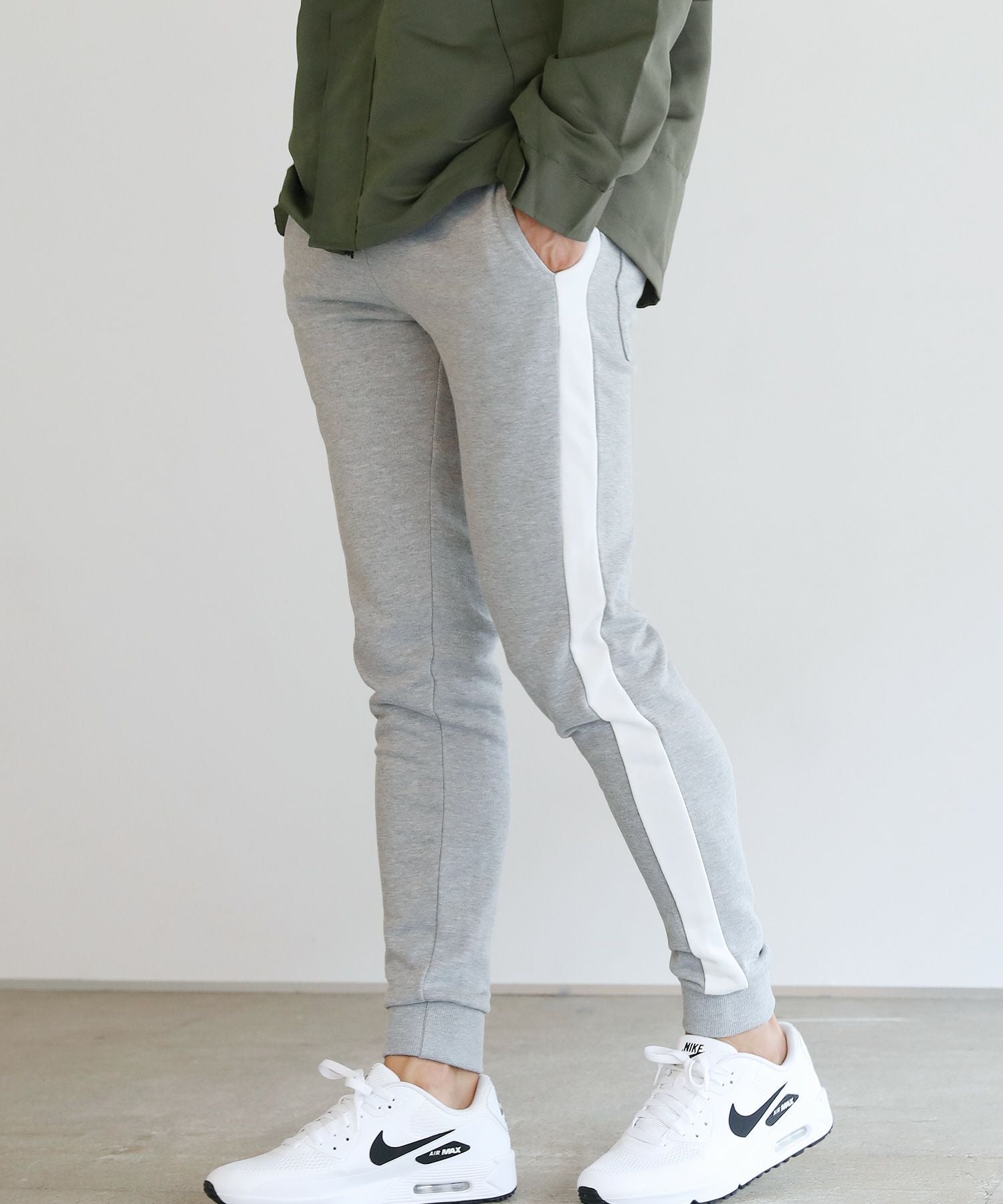 〓予約販売・一部3月上旬頃発送予定〓 リラクシングスウェットジョガー