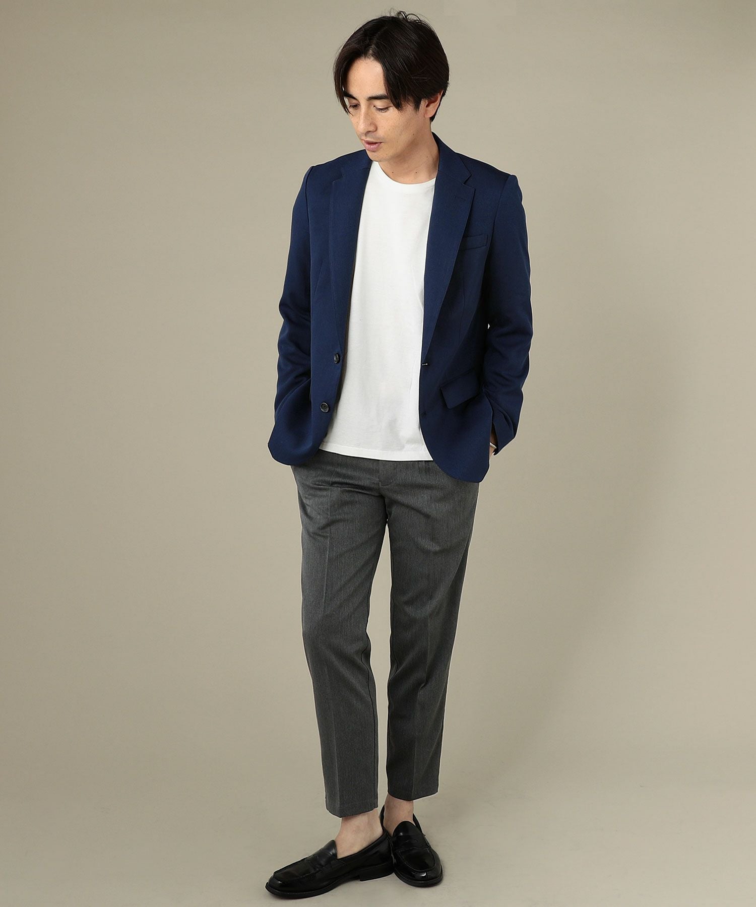 000000010420-08.jpg?size=xl&w=