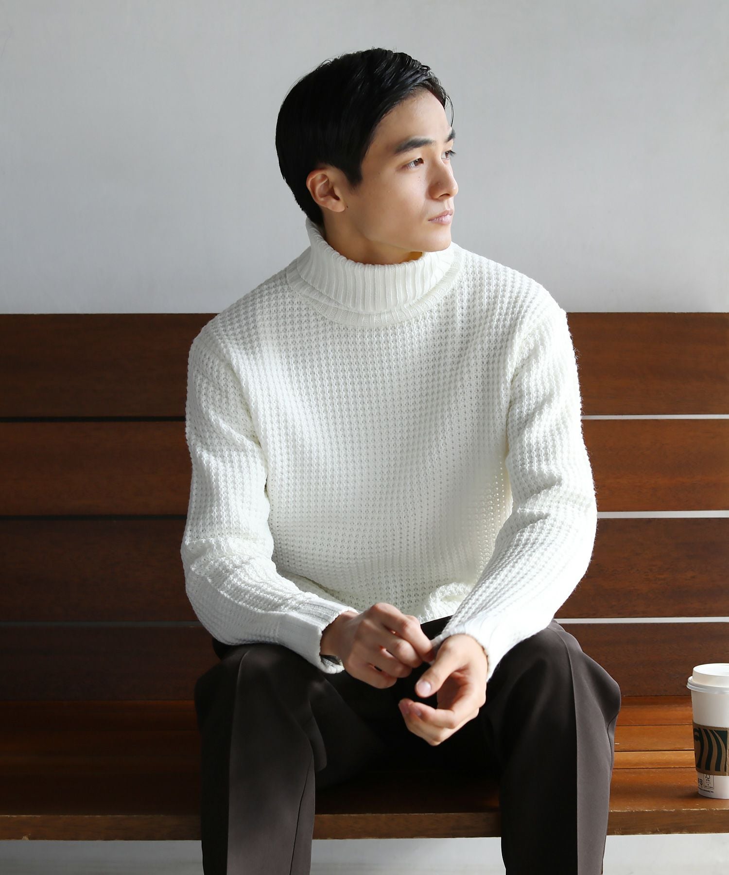 アンチピリングワッフル編みアクリルタートルネックニット | 【公式