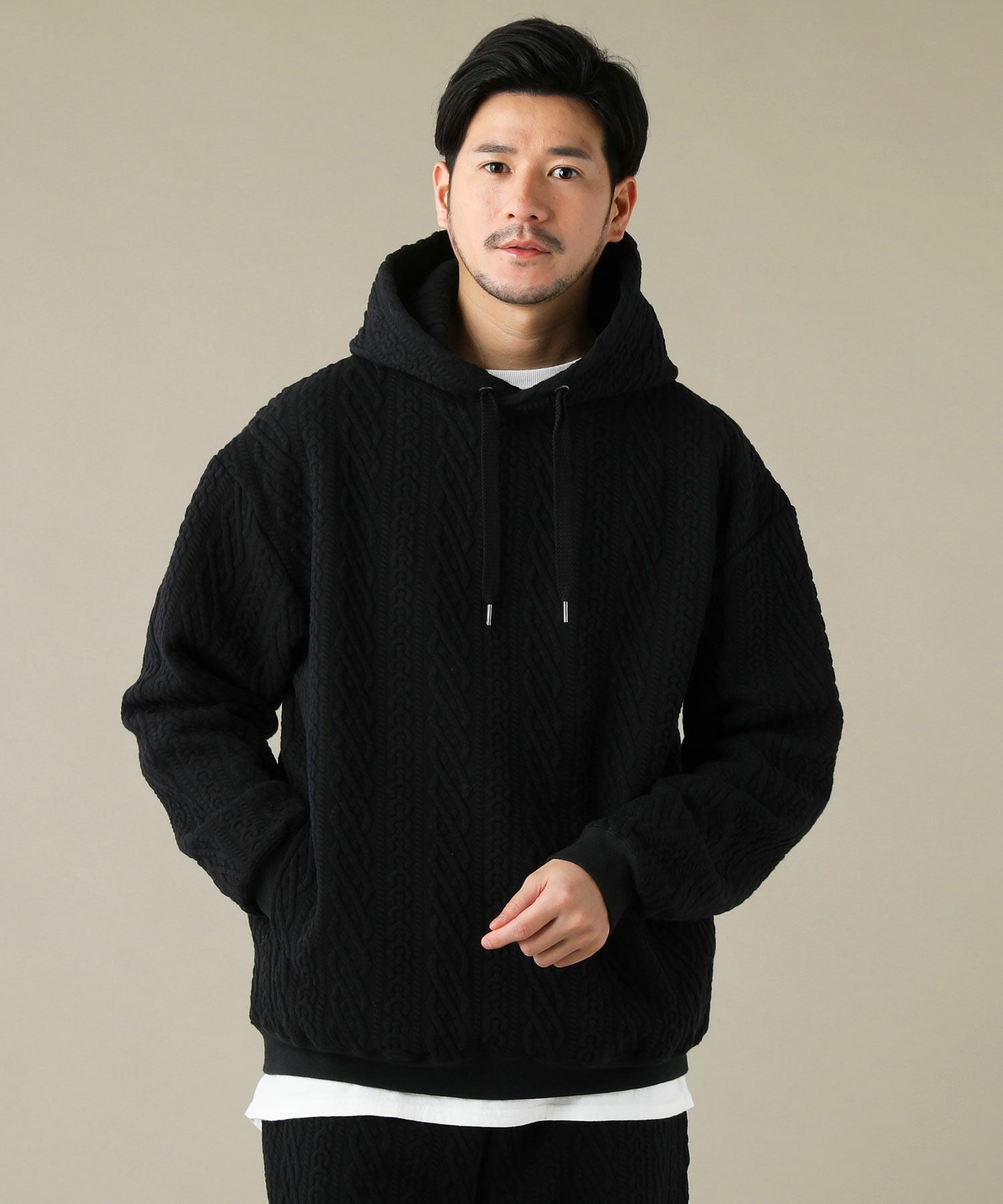 000000010960-06.jpg?size=xl&w=