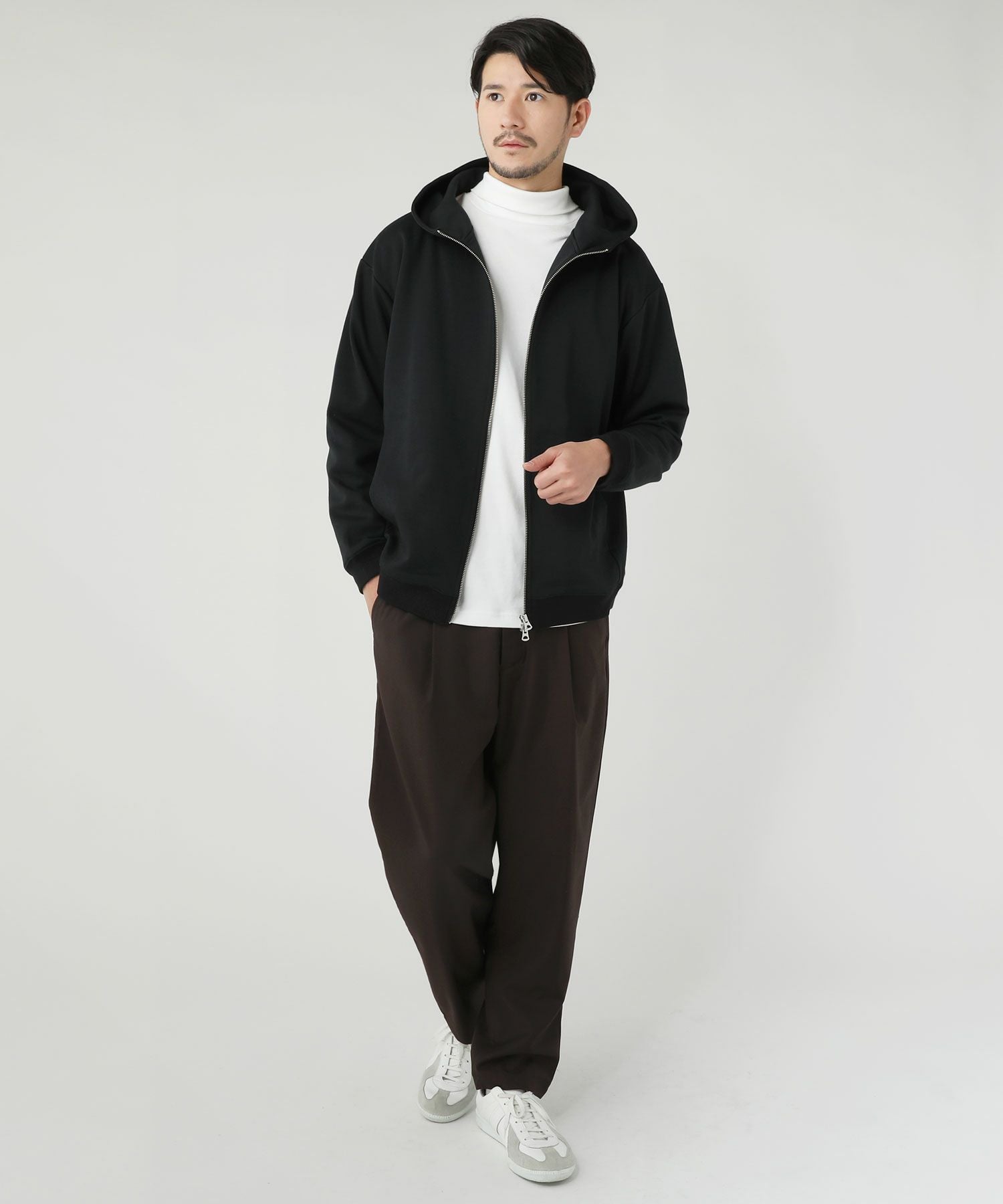 000000010995-08.jpg?size=xl&w=