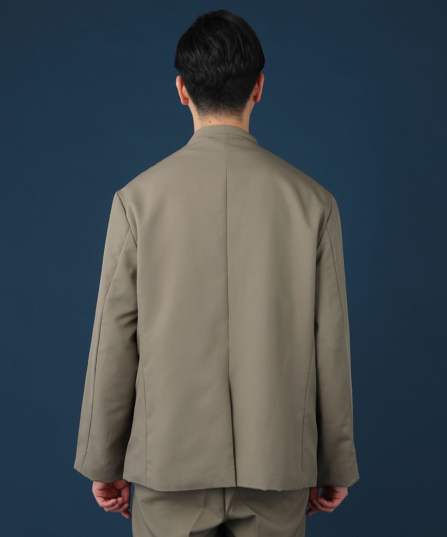 上下2点セット】ポリトロノーカラージャケット＆テーパードパンツ