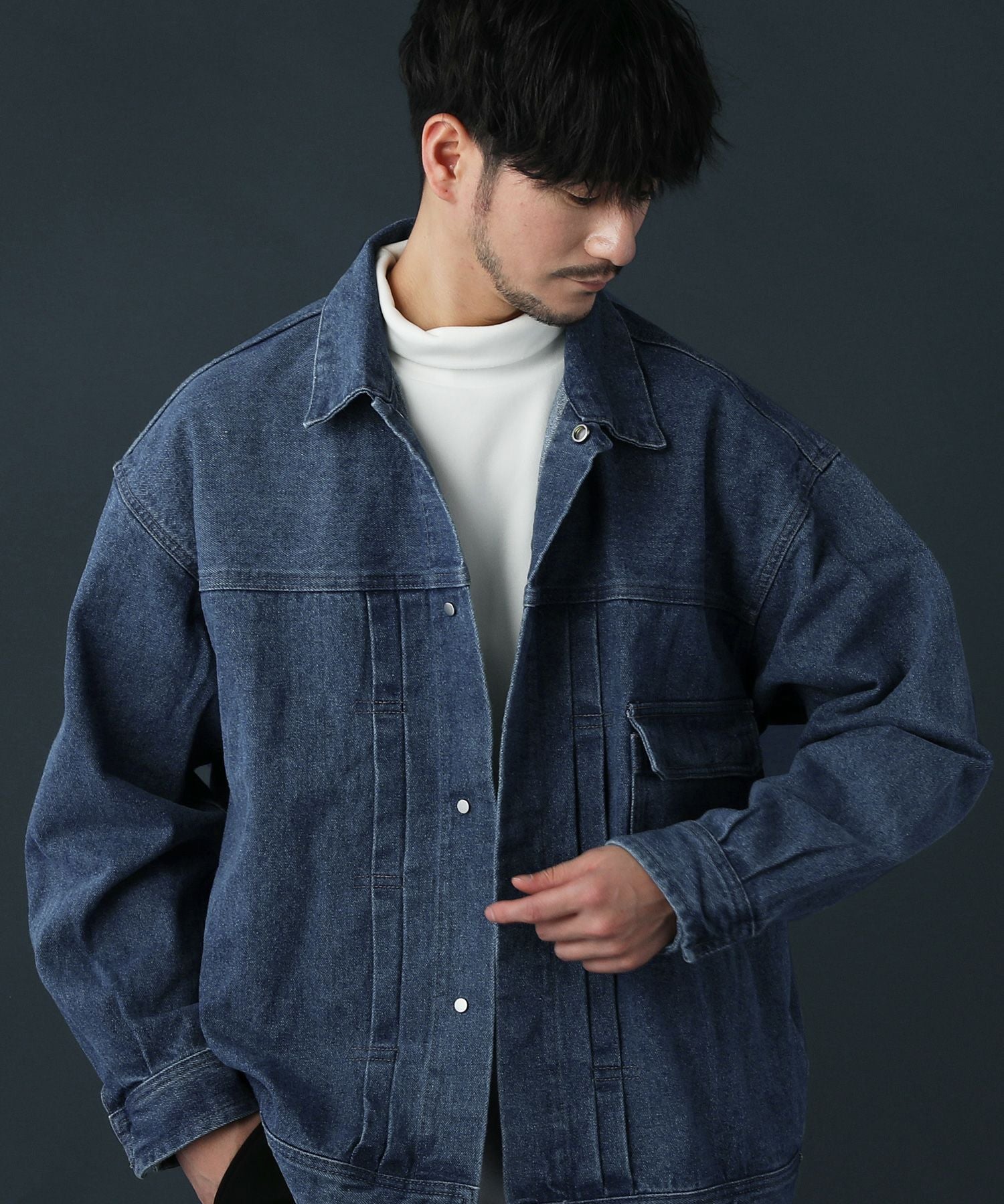 000000011261-05.jpg?size=xl&w=