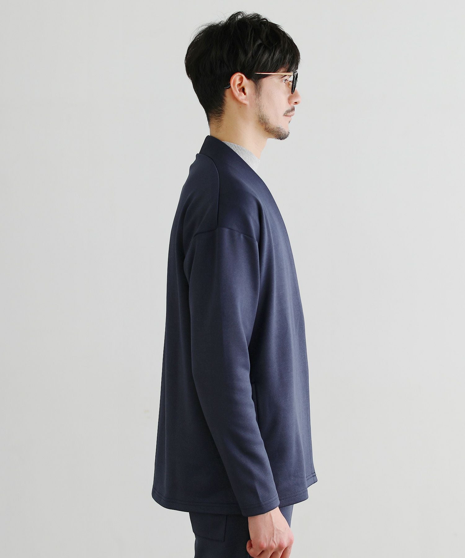 ハイストレッチリラクシングノーカラージャケット＆イージーテーパード