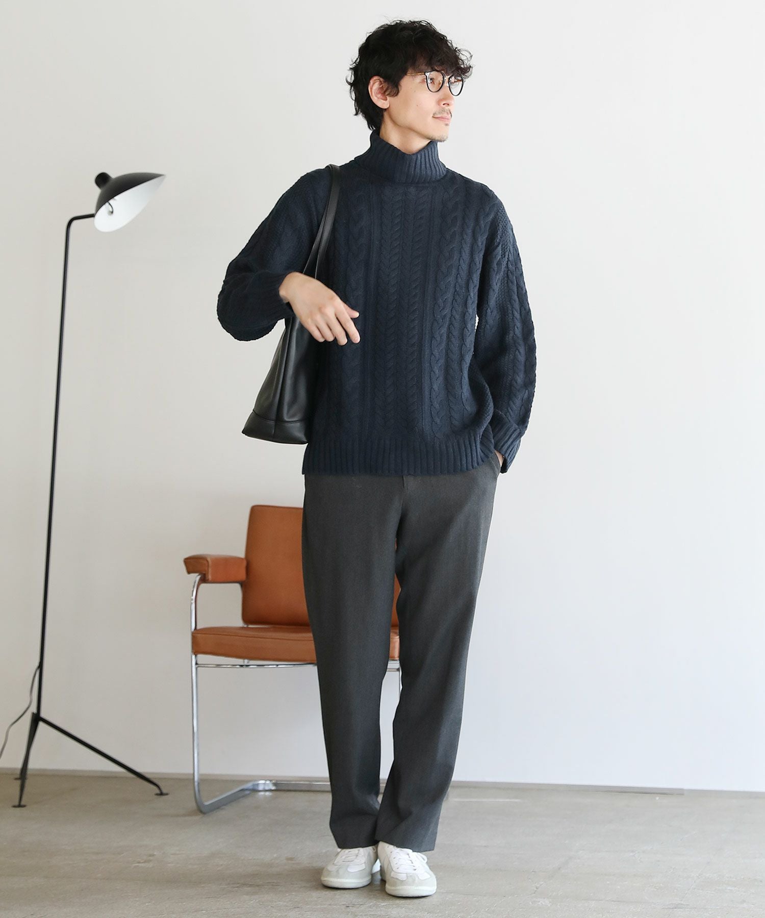 タートルクロップトップ CROPPED TURTLE TOP – Black – Norma Kamali