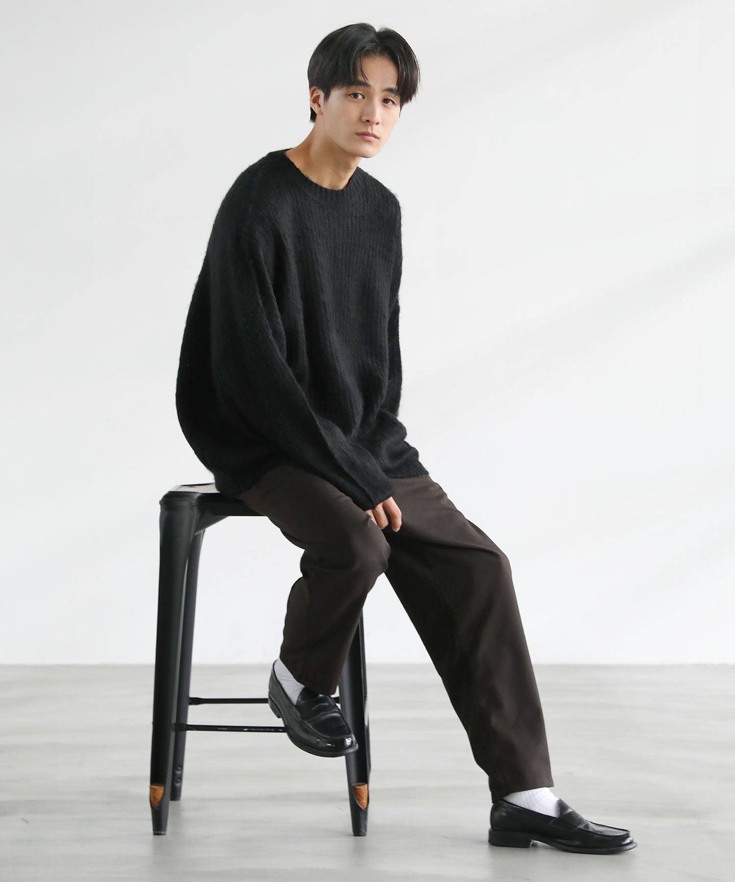 モヘアライクオーバーサイズドルマンスリーブ長袖クルーネックニット