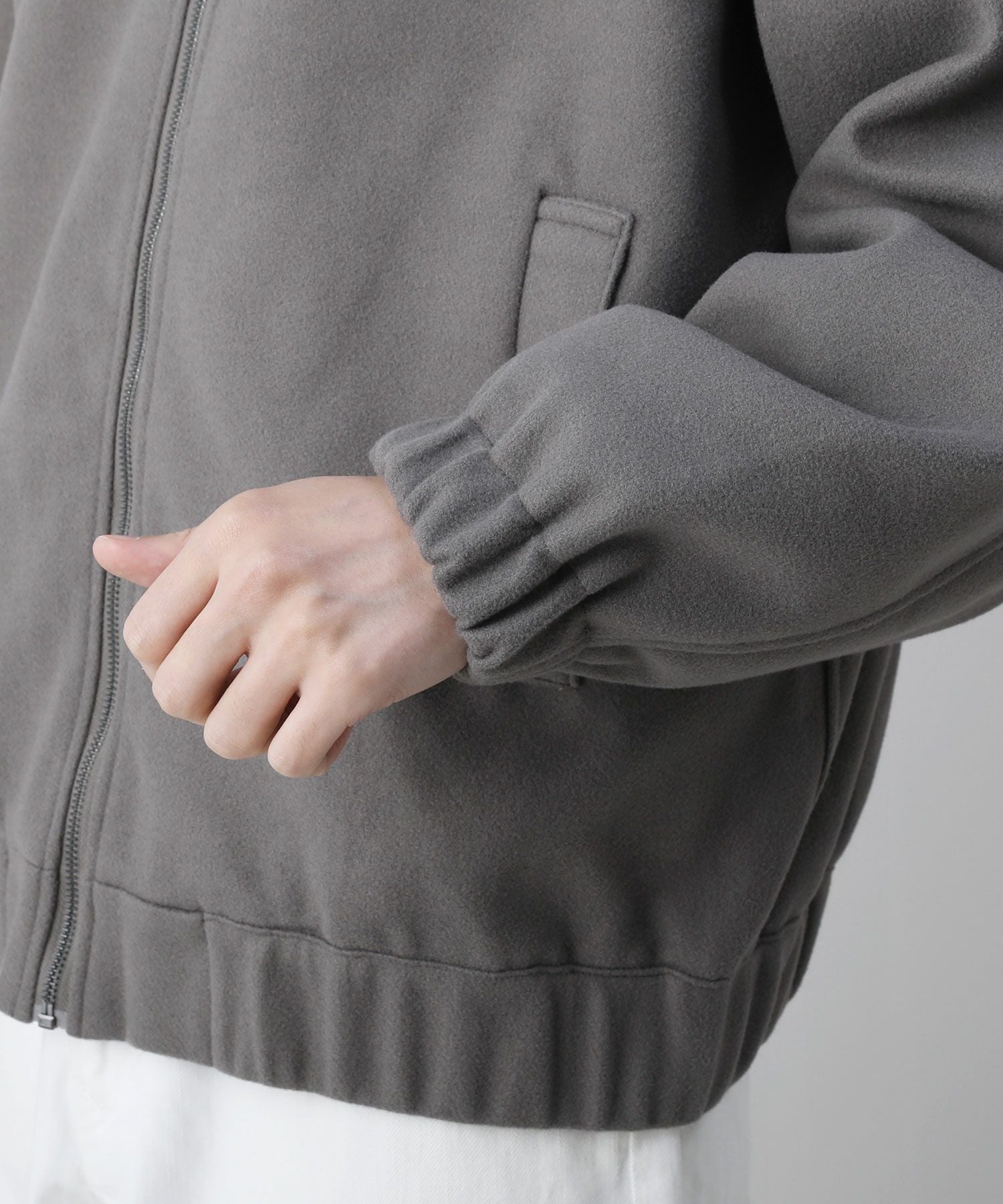 チンストラップ付ウールライク長袖ショートブルゾン | 【公式】SPU