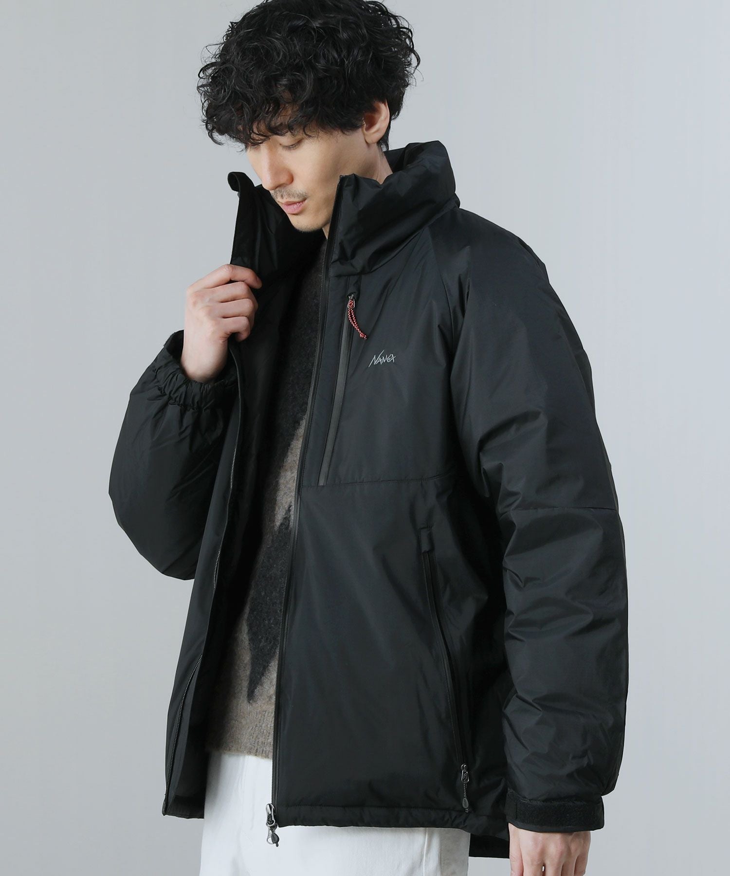 AURORA STAND COLLAR DOWN JACKETオーロラスタンドカラーダウン