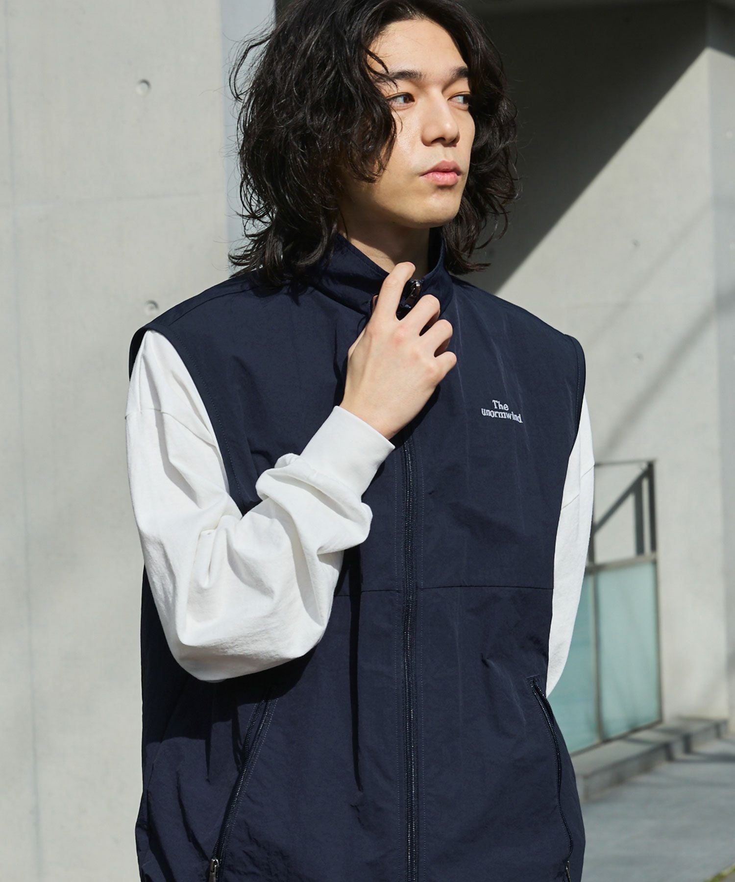 刺繍ロゴフルジップ裾ドローコードテックナイロンベスト | 【公式】SPU