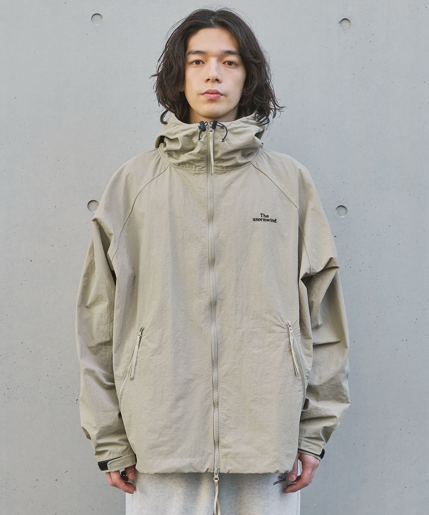 ロゴ刺繍テックナイロンダブルジップドローコードマウンテンパーカー