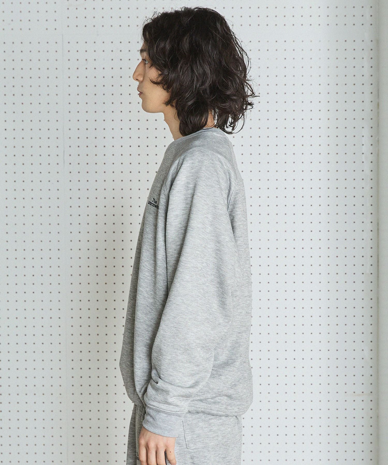 セットアップ対応】ブランド刺繍ロゴ裾ドローコードラグラン配色長袖