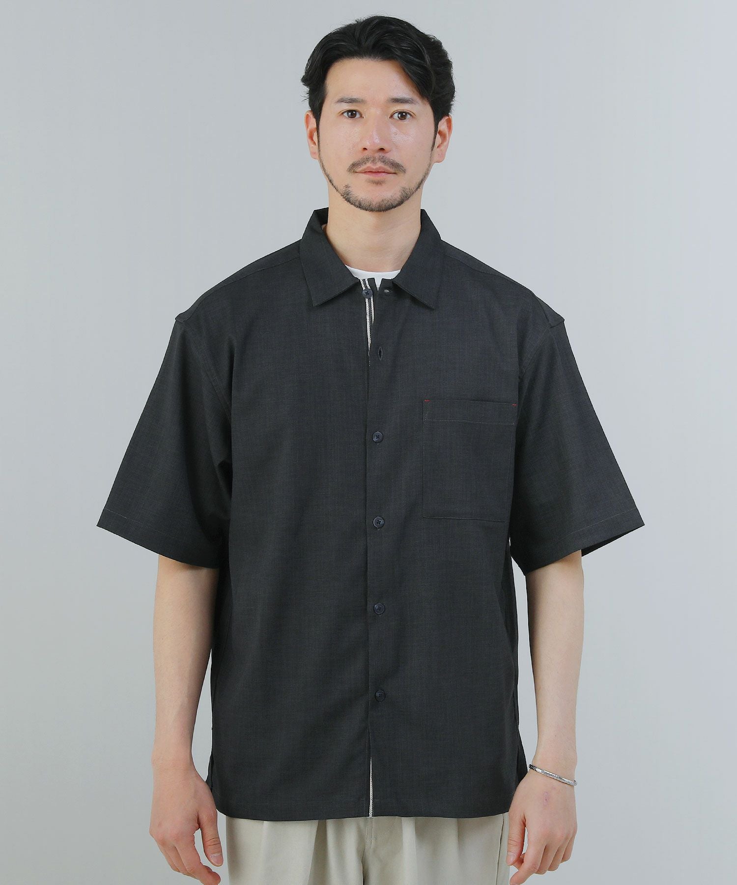 リネンライクストレッチ半袖シャツ | 【公式】SPU スプ公式通販