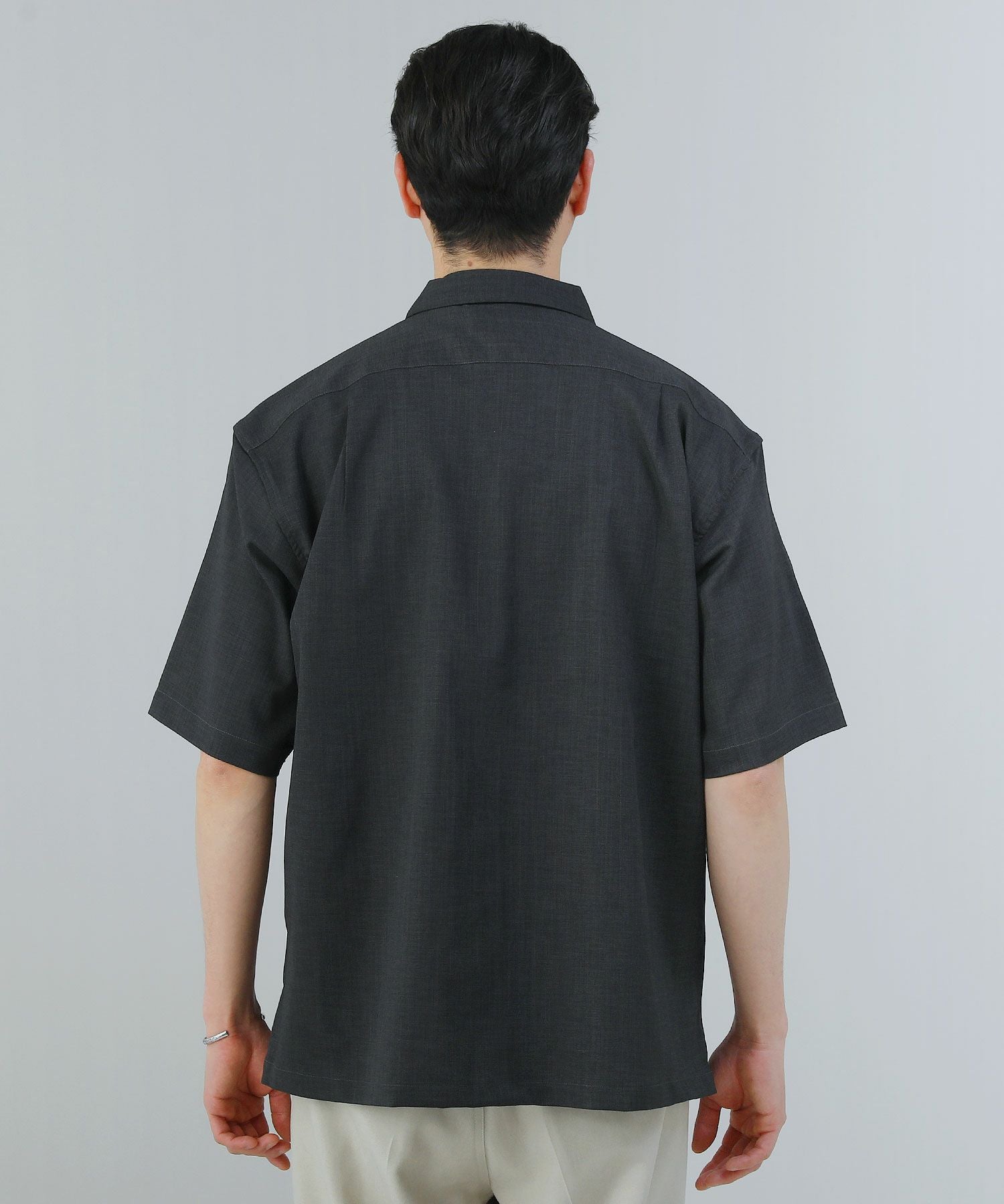 リネンライクストレッチ半袖シャツ | 【公式】SPU スプ公式通販