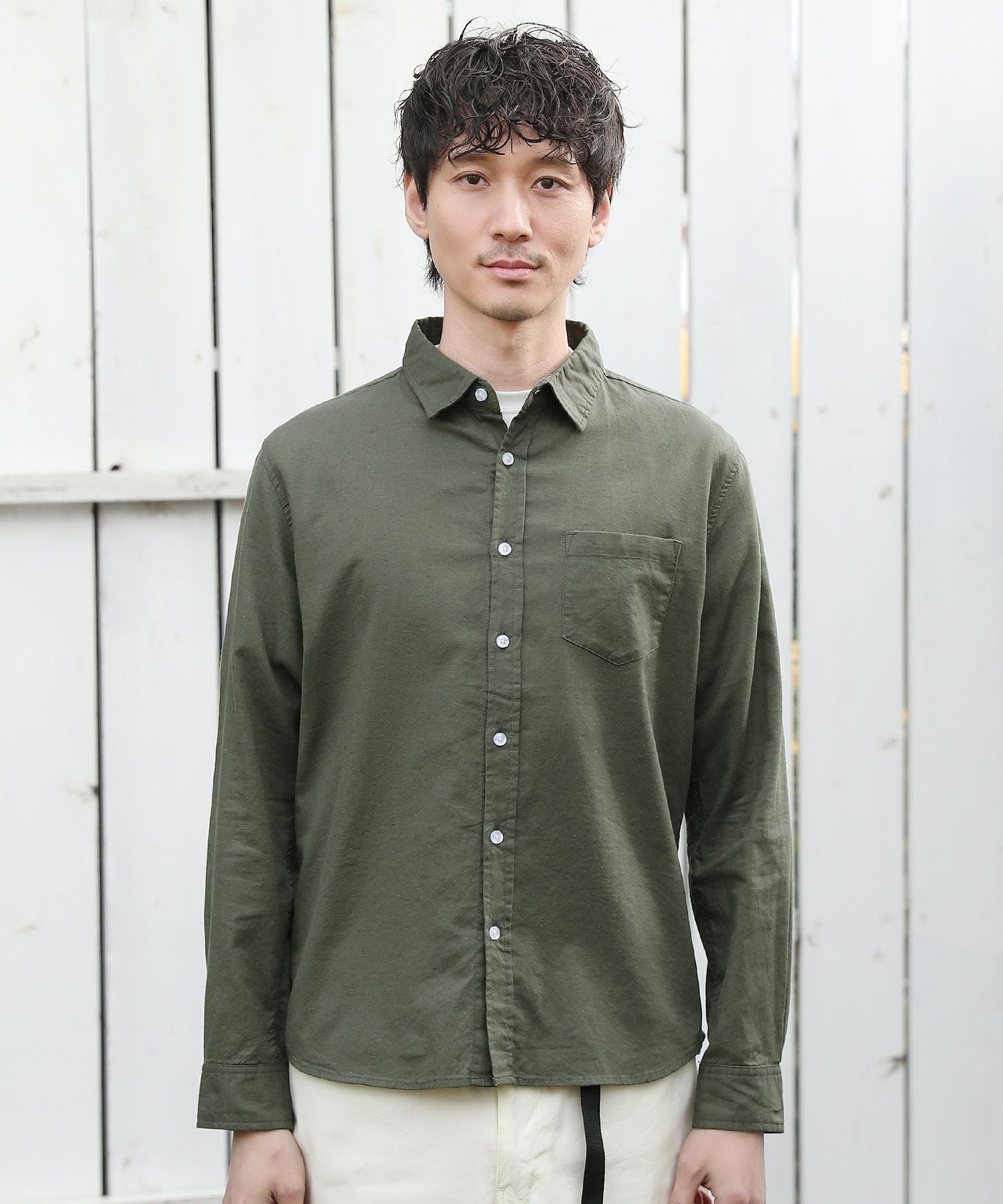 新品 MHL. コットン レギュラーカラー 長袖 シャツ◆カーキ MHL エムエイチエル 長袖シャツ カーキ コットン100% 日本製 無地
