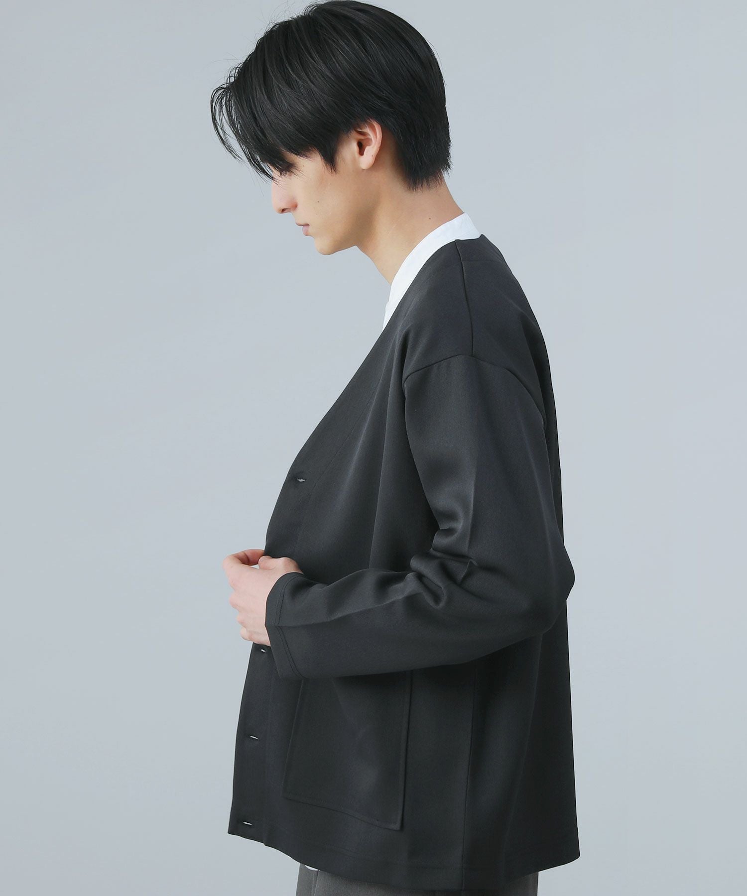 日本製Naturemier（ナチュレミア）TECHレトロへリンボン ノーカラー
