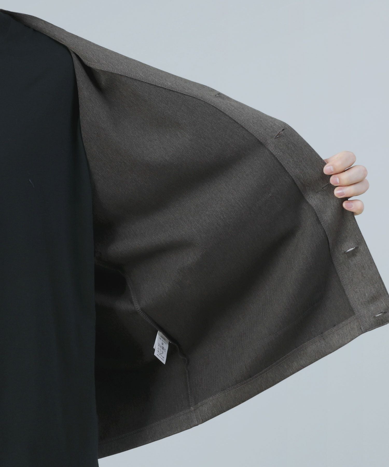 日本製Naturemier（ナチュレミア）TECHレトロへリンボン ノーカラー
