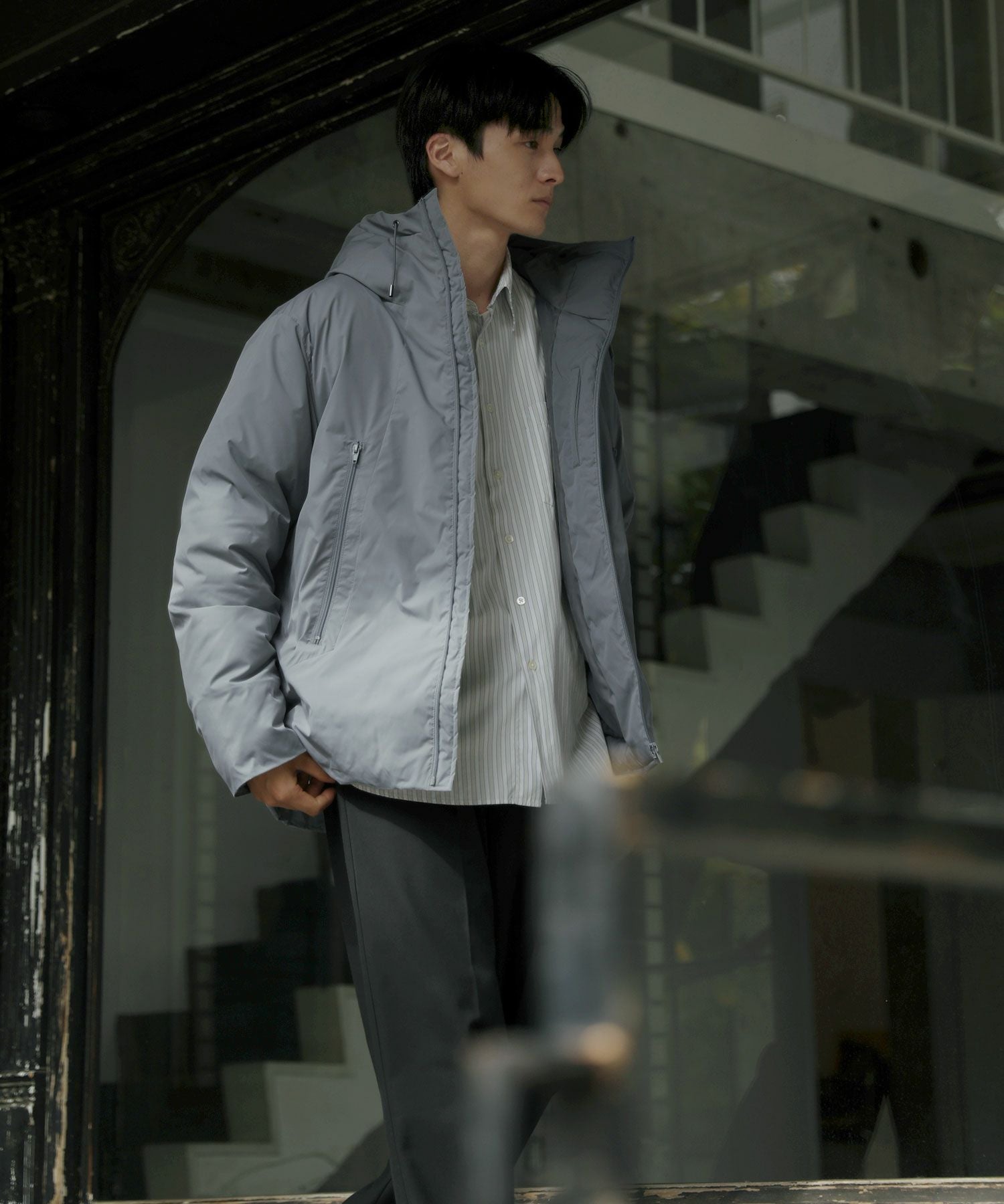 700フィルパワー機能性中綿＞撥水ハイネックパデットジャケット