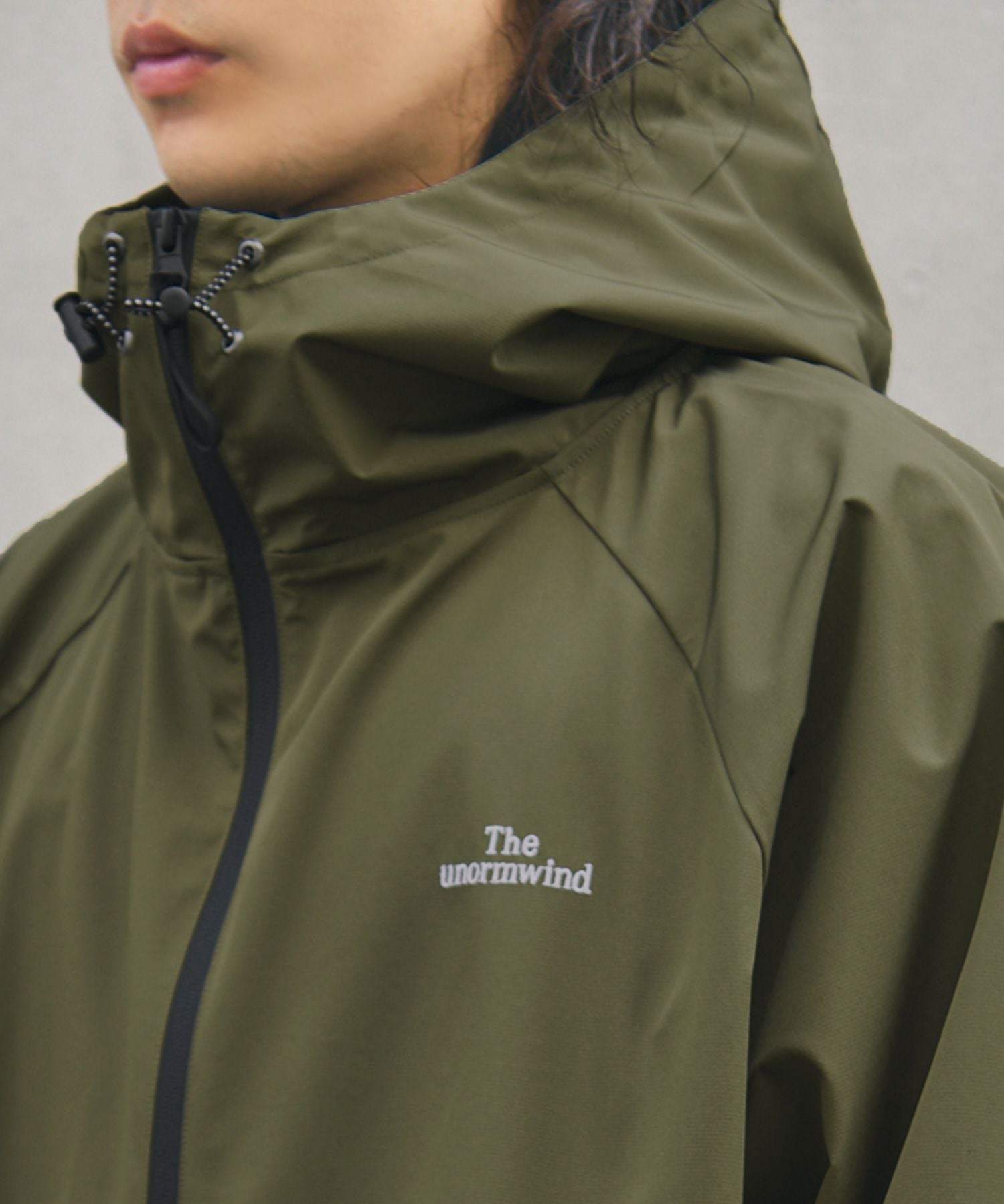 胸刺繍ロゴ裾ドローコード防水透湿止水ジップ3レイヤー長袖テック