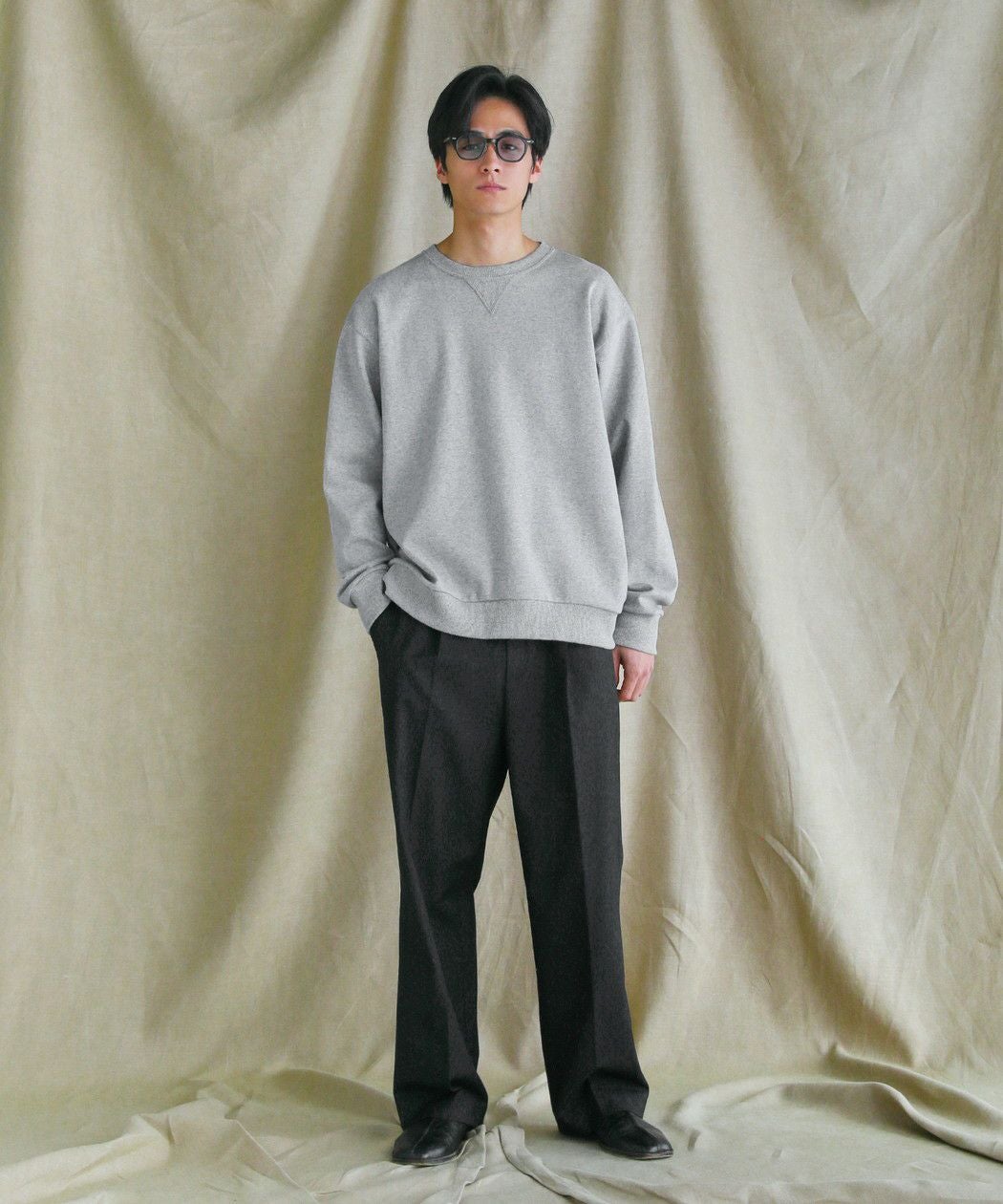 日本製和歌山ミラノリブ10オンスクルーネックスウェットライクバルーン