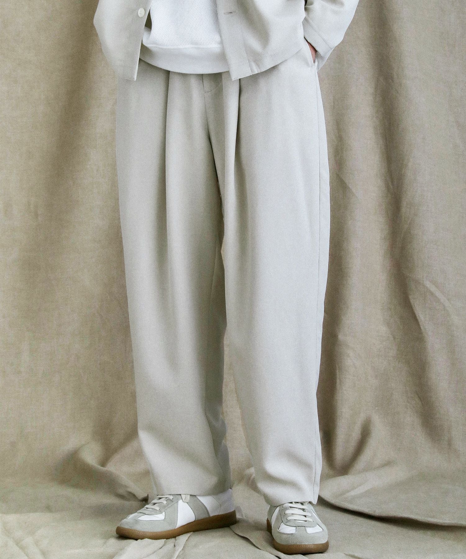 日本製Naturemier TECHリネンライクトロピカルノーカラー長袖