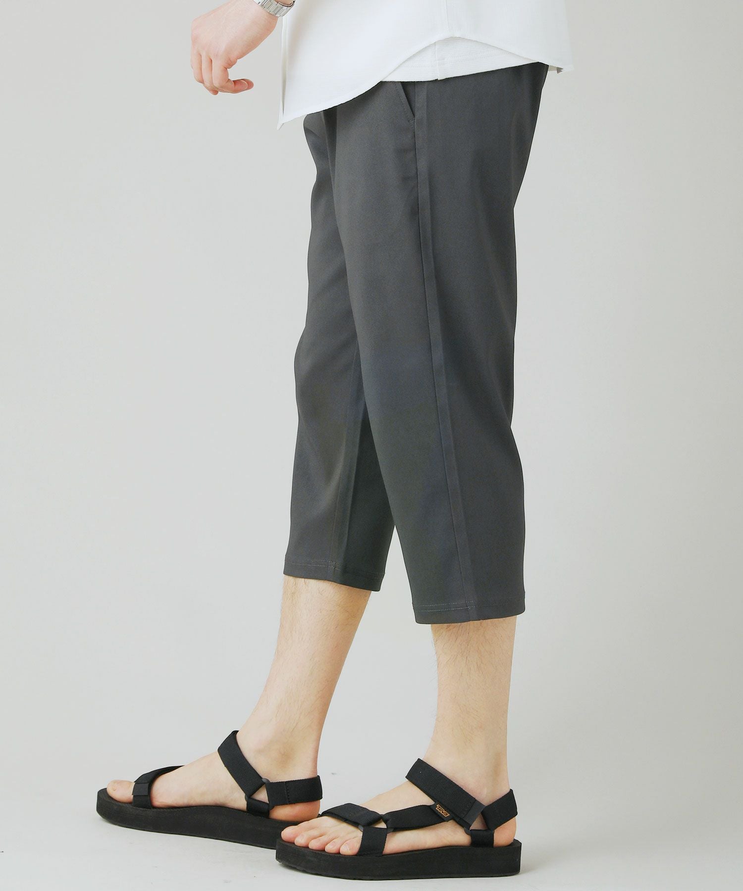 専用出品 ユニクロ クロップドレギンスパンツ Sサイズ - メルカリ
