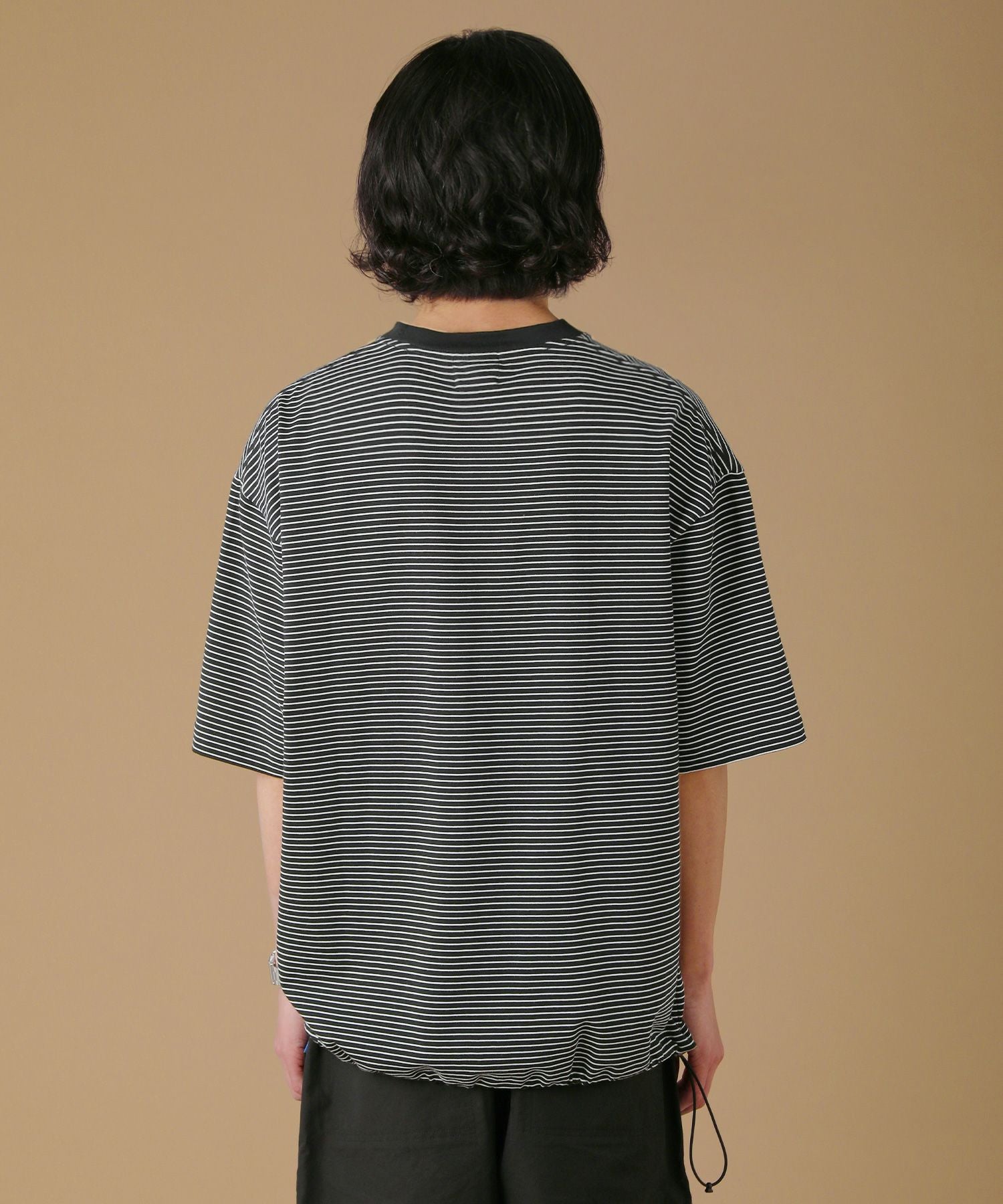 マイクロボーダードローストリングオーバーサイズ半袖Tシャツ | 【公式