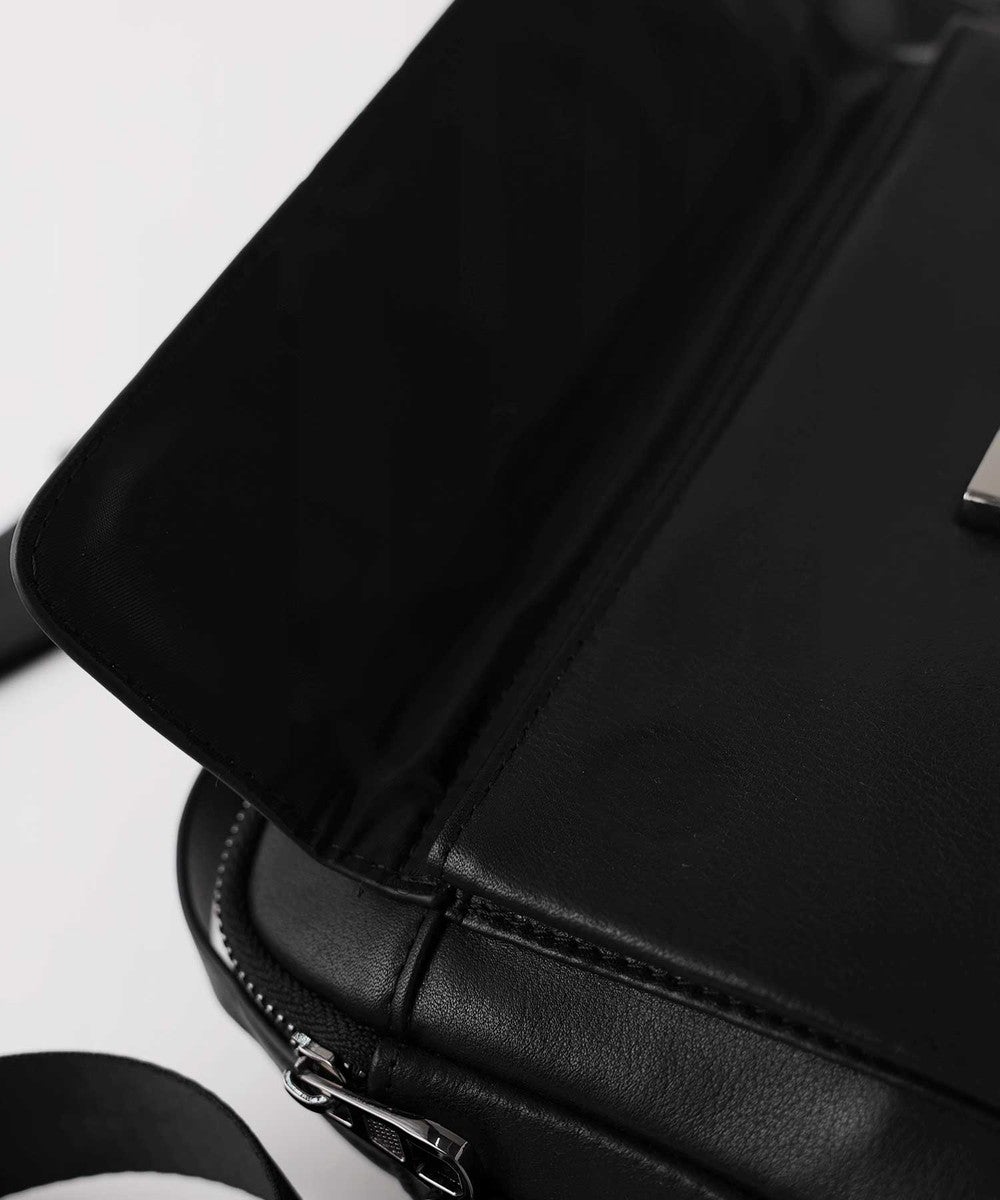 〓予約販売・7月下旬頃発送予定〓 【本革】カウレザー2WAYショルダー